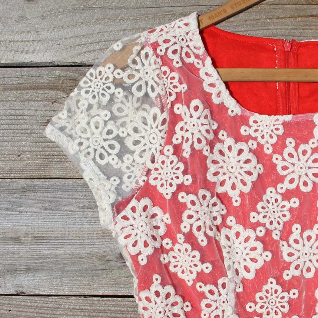 Aisle & Lace Dress in Geranium