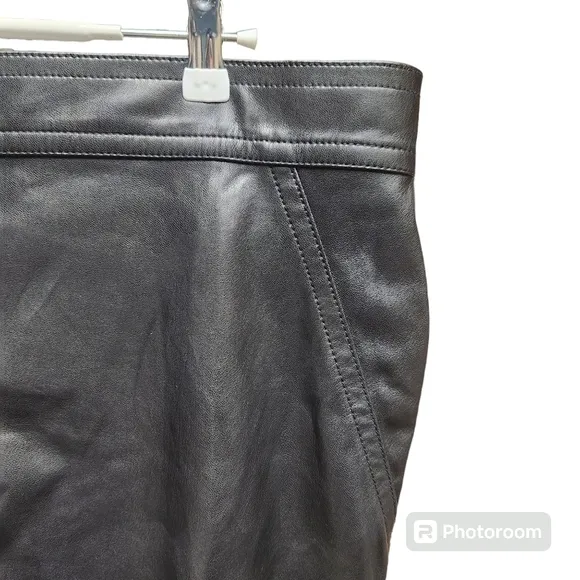 ANN TAYLOR Seamed Faux Leather Pencil Skirt Sz.18 NWT