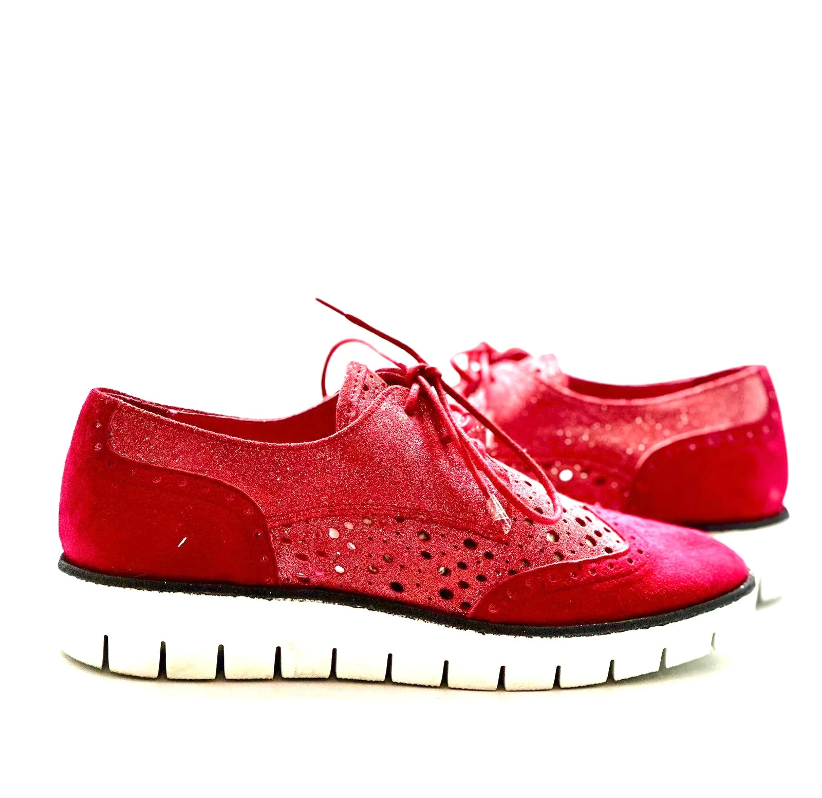 Bolt - Red- last pair 37