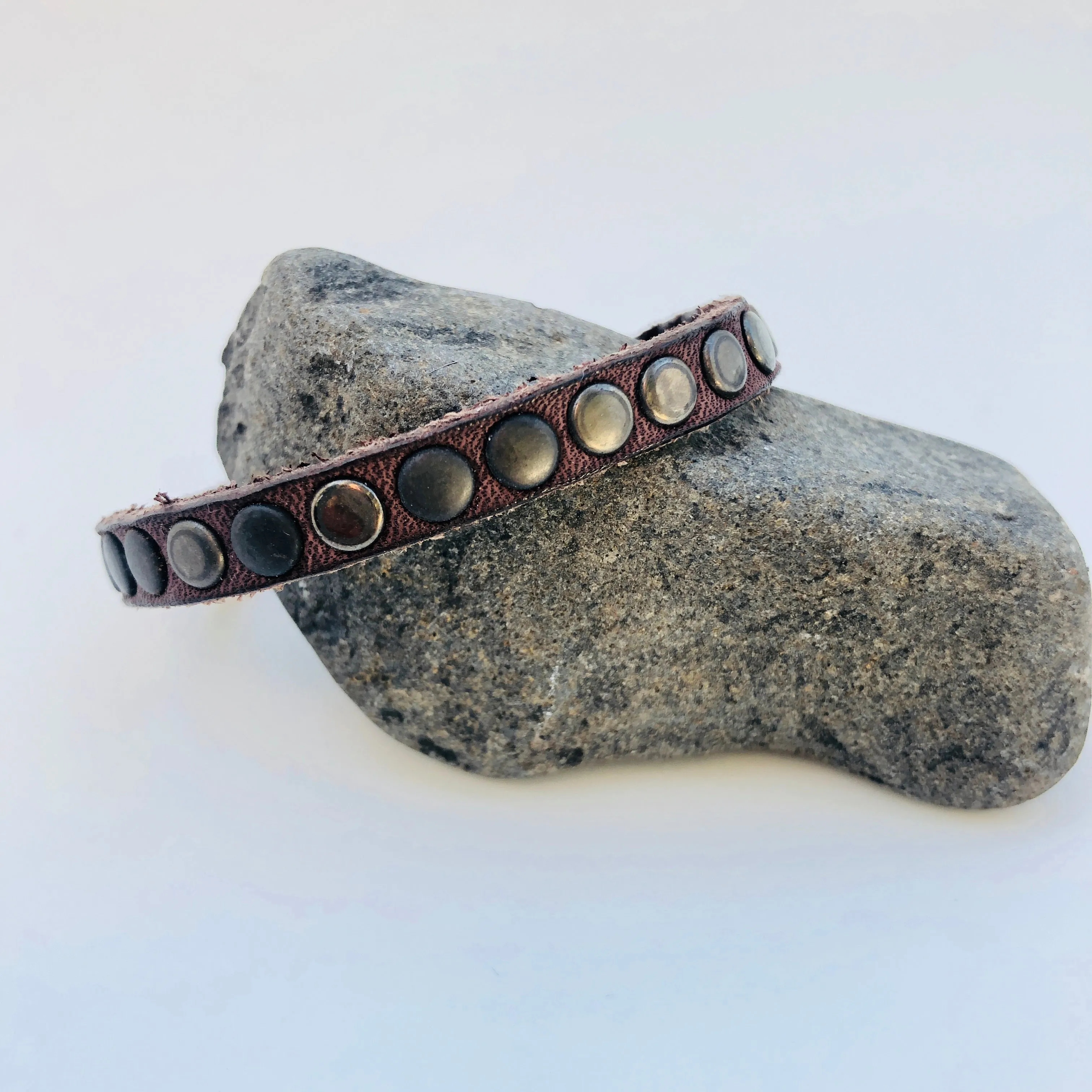 HTC Studded Wrist Band