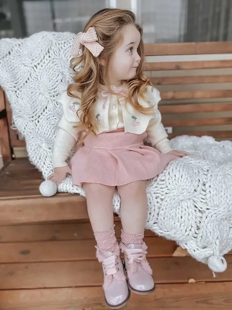 Jazmine- Pink Patent Leather Boots