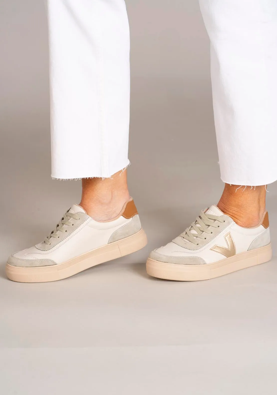 Leather Upper V Trainer - La Fonda Mirage