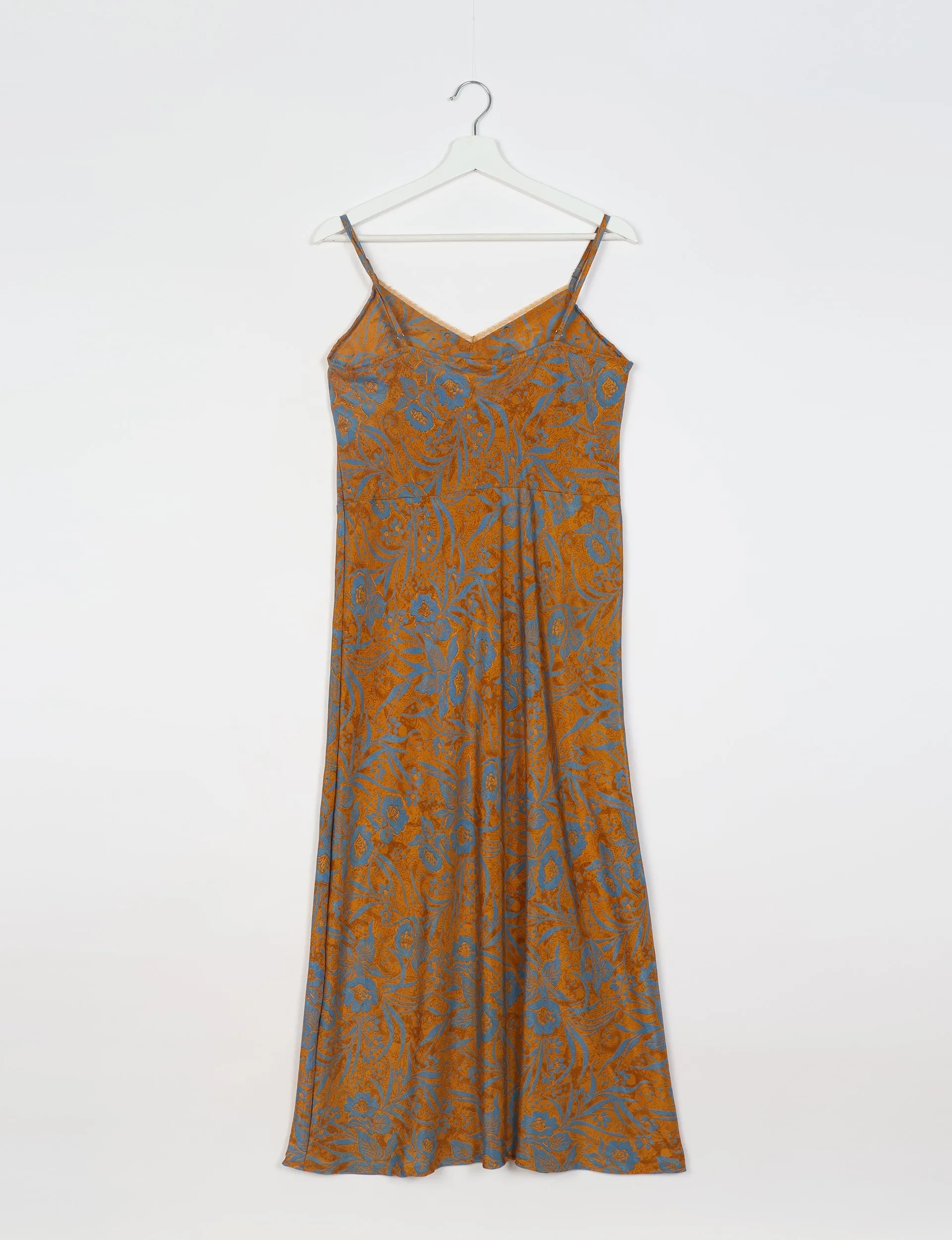 STRAP DRESS